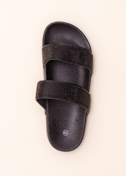 Best Buy baseina iešļūcenes