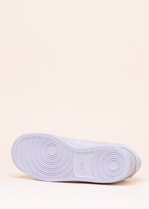 Nike kedas Court Vision