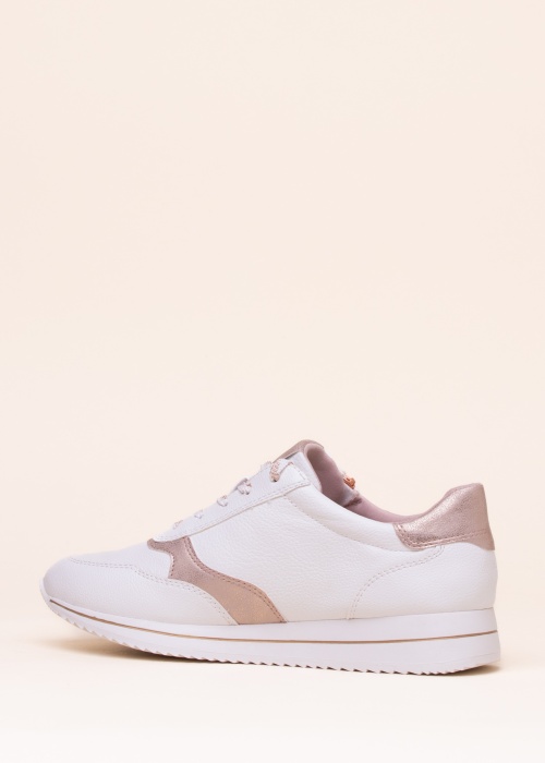 Jana brīvā laika apavi