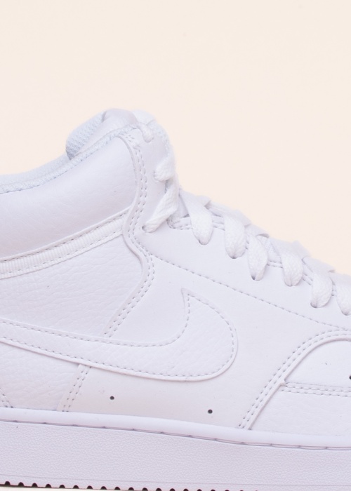 Nike kedas Court Vision