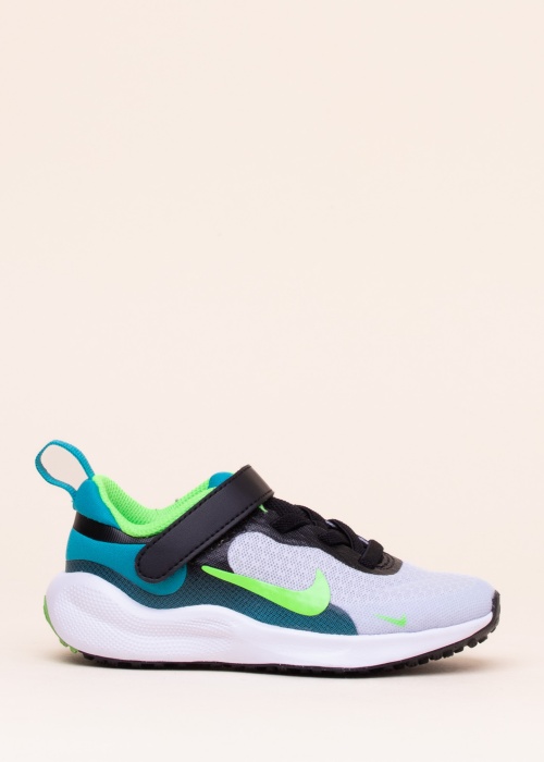 Беговые кроссовки Revolution 7 Nike