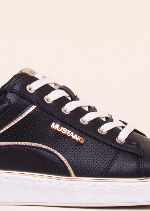 Тенниски Mustang