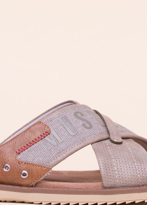 Сандалии Mustang