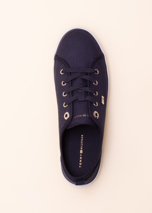 Tommy Hilfiger kedas