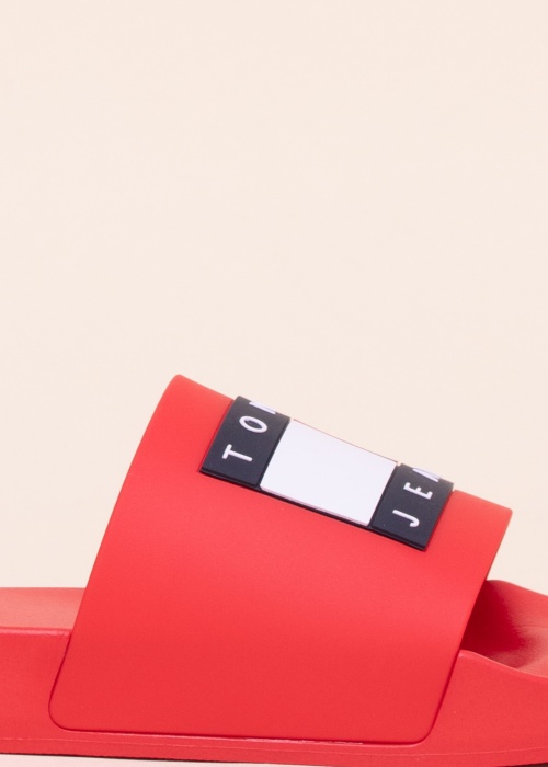 Tommy Jeans baseina iešļūcenes