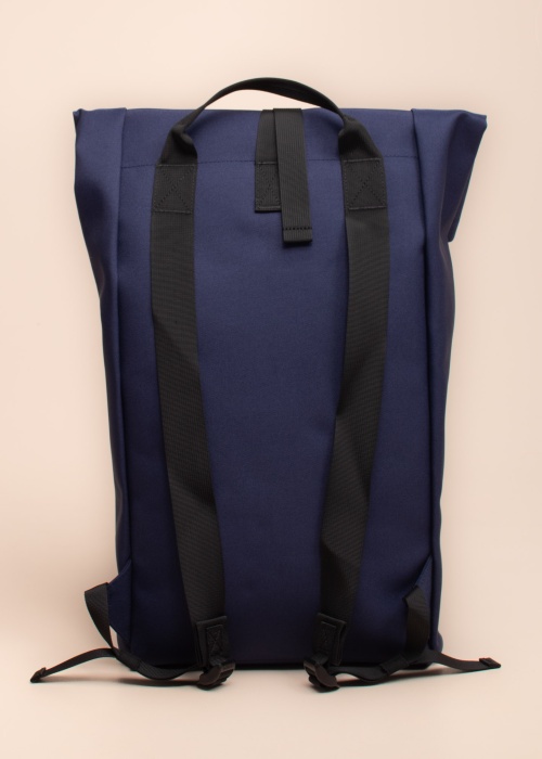 Cabaia mugursoma St Julian’sm