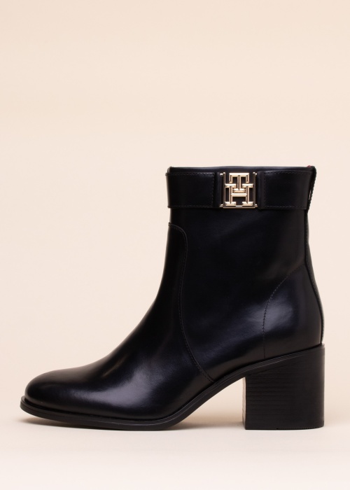 Tommy Hilfiger puszābaki