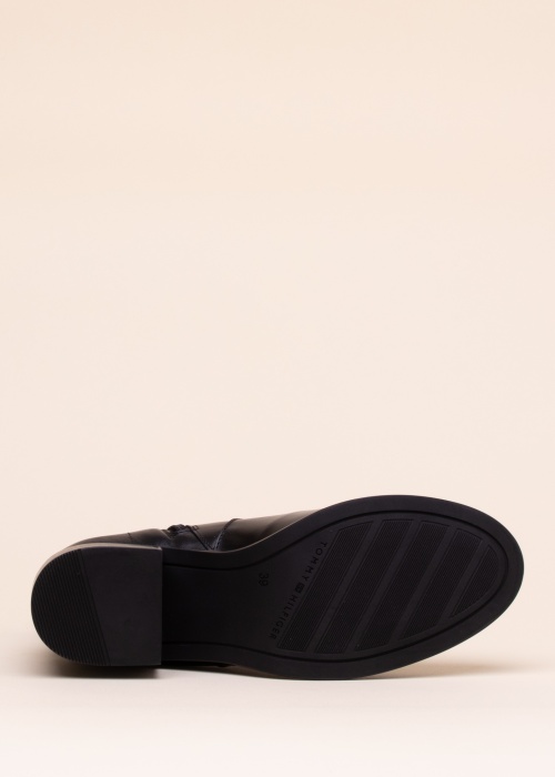 Tommy Hilfiger puszābaki