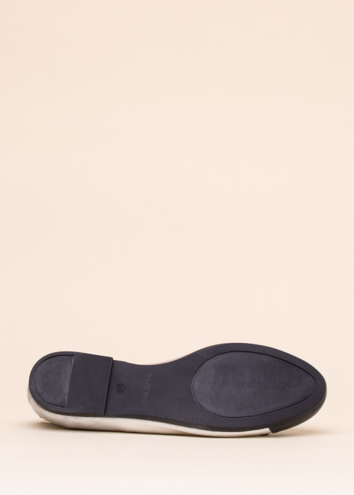 Pavement balerīnas Lucy Lu