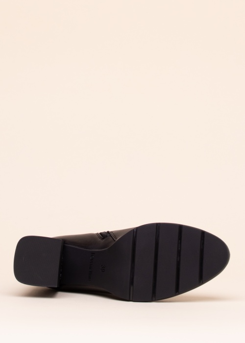 Loretta Vitale puszābaki