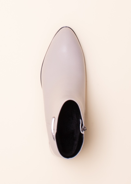 Loretta Vitale puszābaki