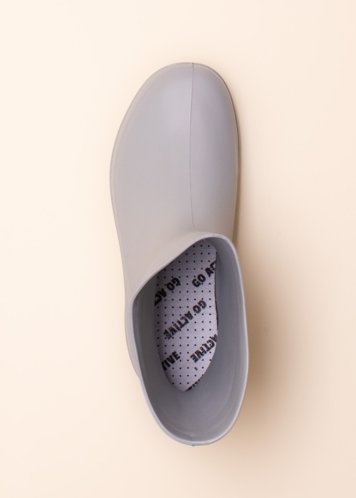 Camminare gumijas zābaki Roma