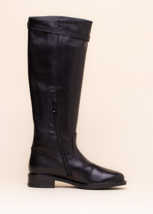 Зимние сапоги NeroGiardini