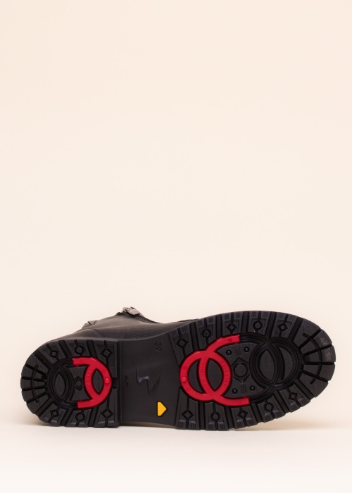 Aaltonen puszābaki ar radzēm