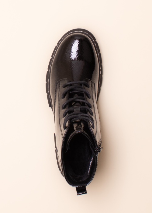 Bagatt puszābaki Raisa