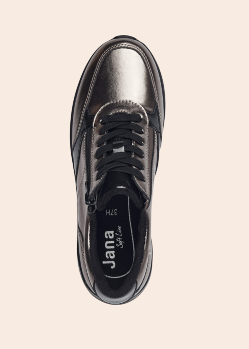 Jana brīvā laika apavi