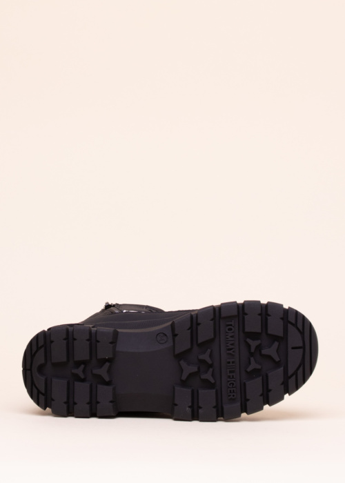 Tommy Hilfiger puszābaki Michigan