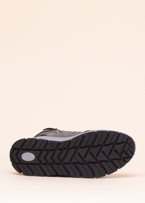 Mustang ziemas zābaki