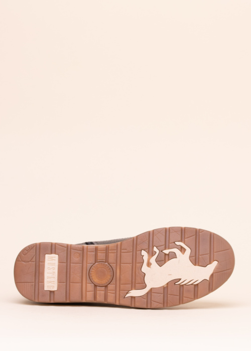 Mustang ziemas zābaki