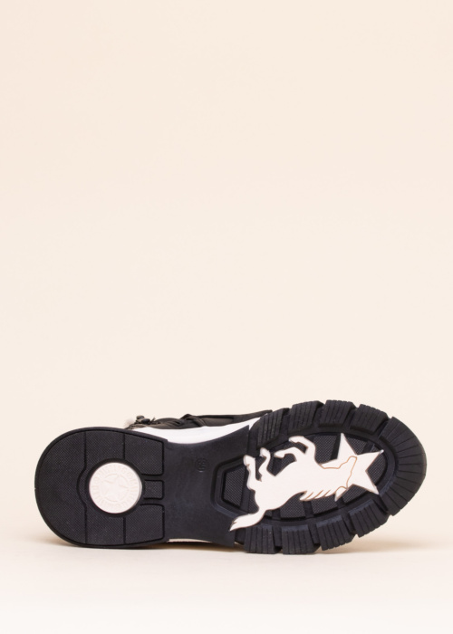 Зимние сапоги Mustang