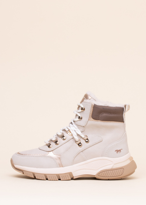 Зимние сапоги Mustang