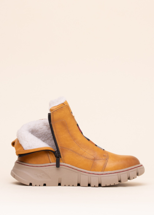 Зимние сапоги Mustang