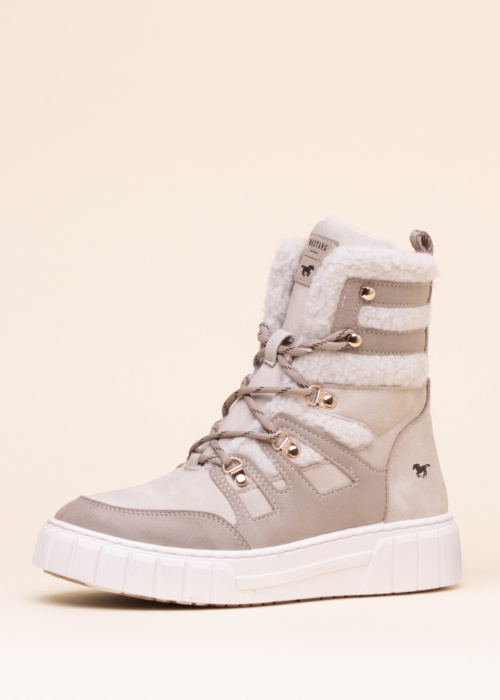 Зимние сапоги Mustang