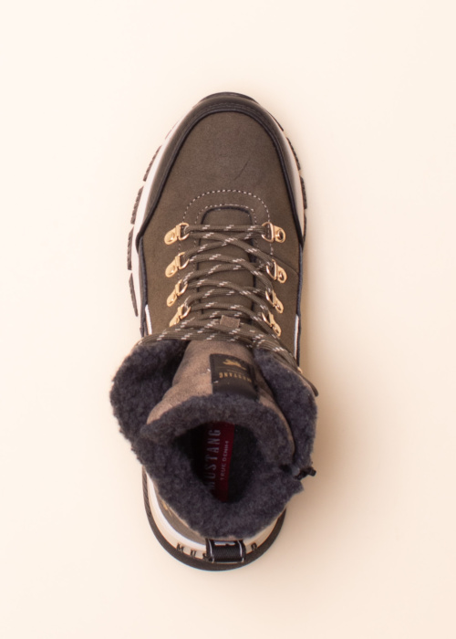 Mustang ziemas zābaki