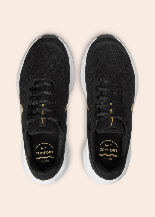 Беговые кроссовки Revolution 7 Nike