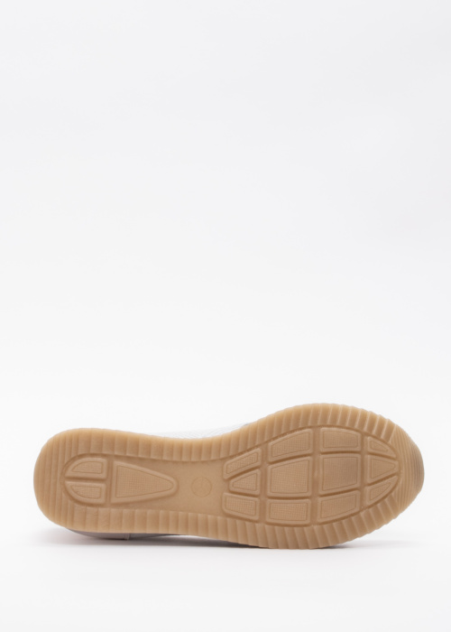 Jana brīvā laika apavi