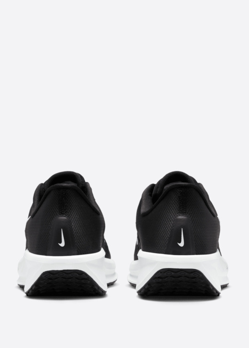 Nike apavi skriešanai Wmns Quest 6