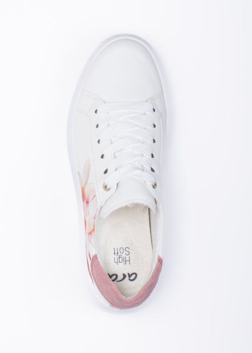 Тенниски Монако Ara