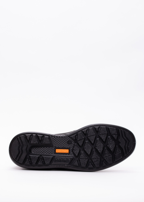 Jomos brīvā laika apavi