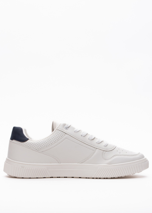 Best Buy kedas D.T. New York