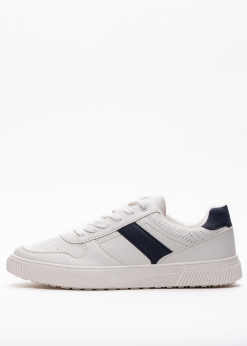 Best Buy kedas D.T. New York