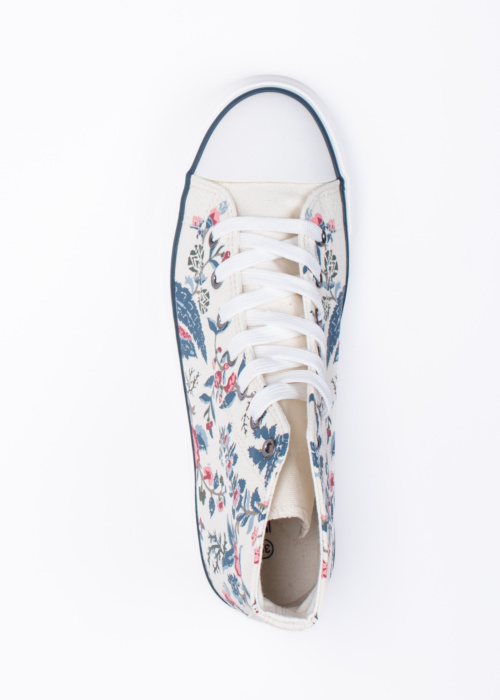 Best Buy kedas D.T. New York