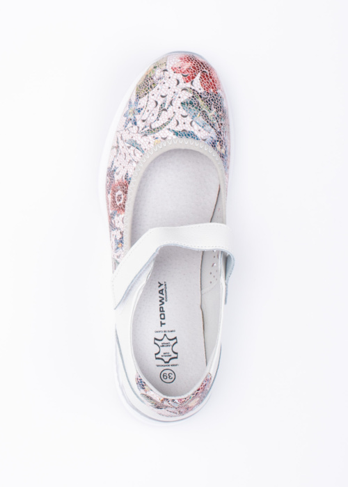 Кроссовки Topway