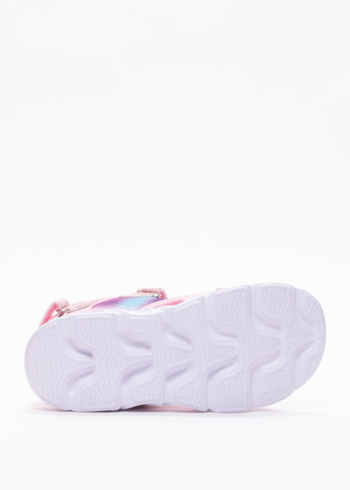 Leaf sandales ar gaismiņām Surte