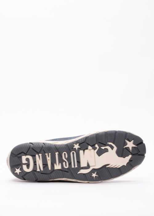 Кроссовки Mustang