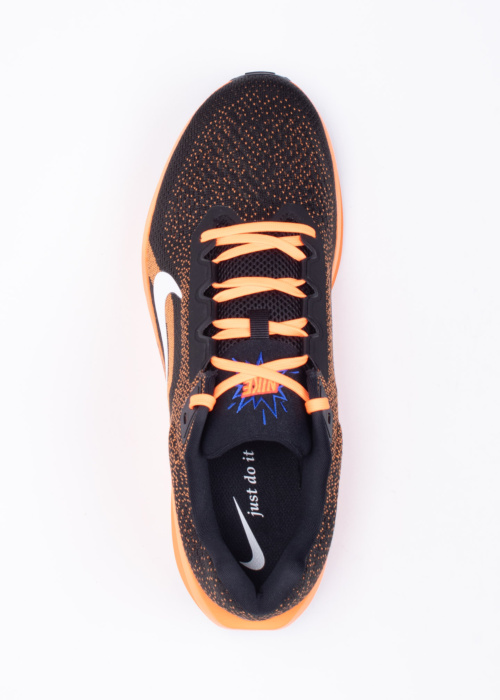 Nike apavi skriešanai Winflo 11