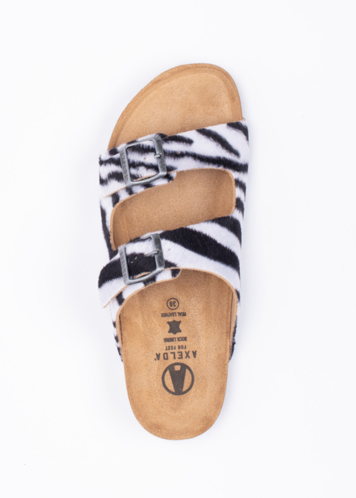 Сандалии Charlie Axelda