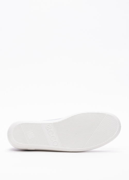 Ecco brīvā laika apavi