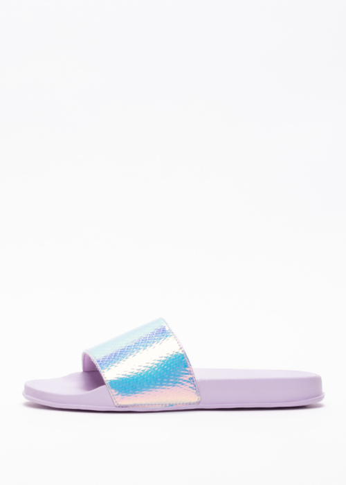 Best Buy baseina iešļūcenes