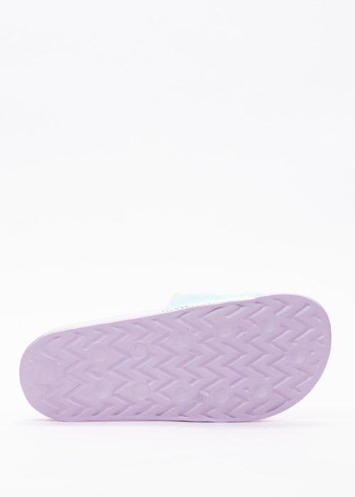 Best Buy baseina iešļūcenes