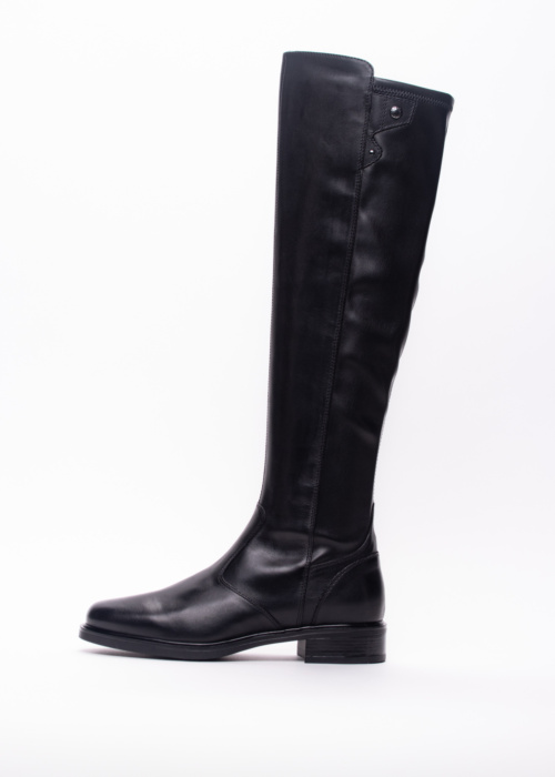 NeroGiardini zābaki