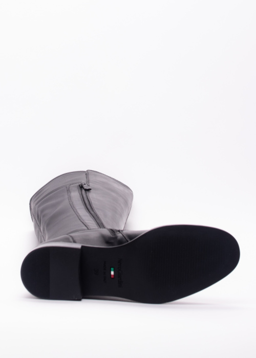 NeroGiardini zābaki