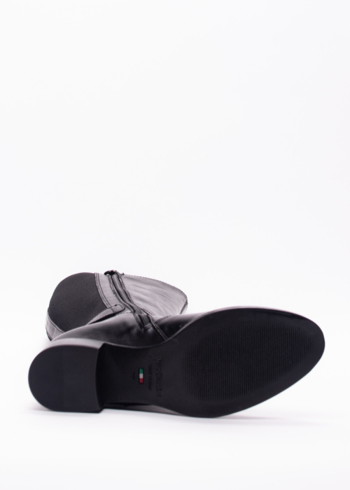 NeroGiardini zābaki