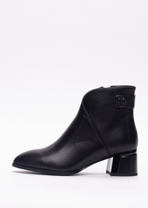 Полусапоги Loretta Vitale