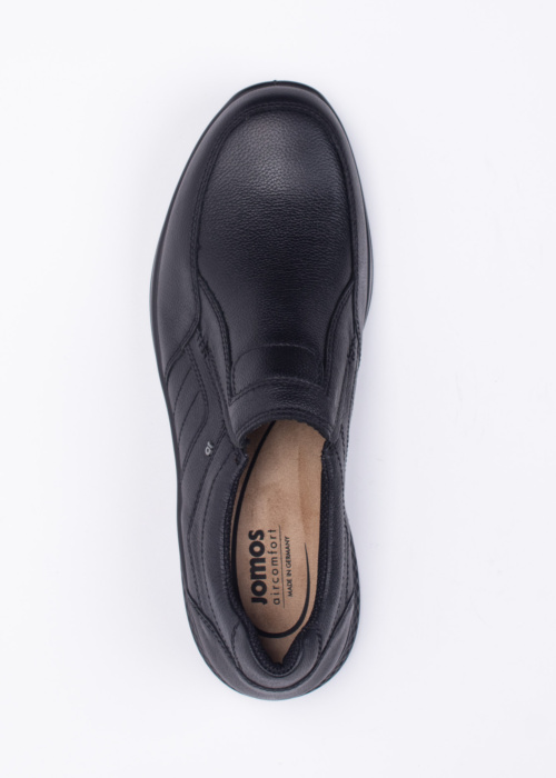 Jomos brīvā laika apavi