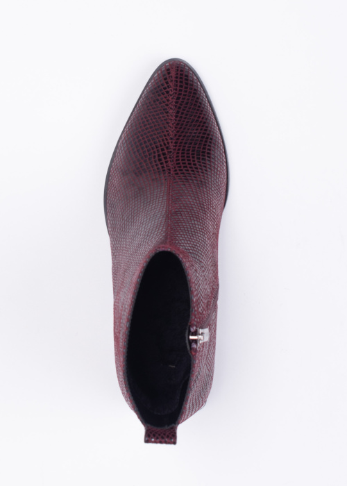 Loretta Vitale puszābaki